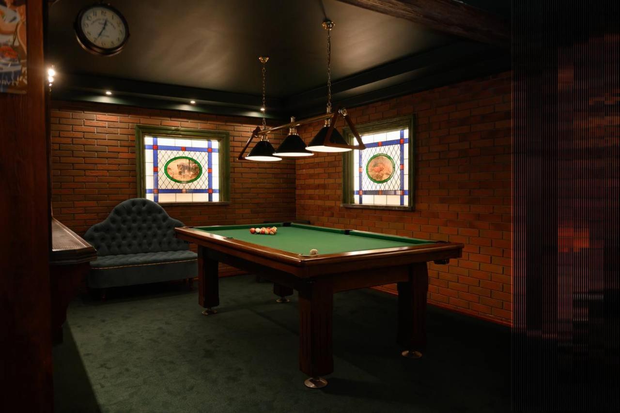 Aparthotel Hubertus Белосток Экстерьер фото